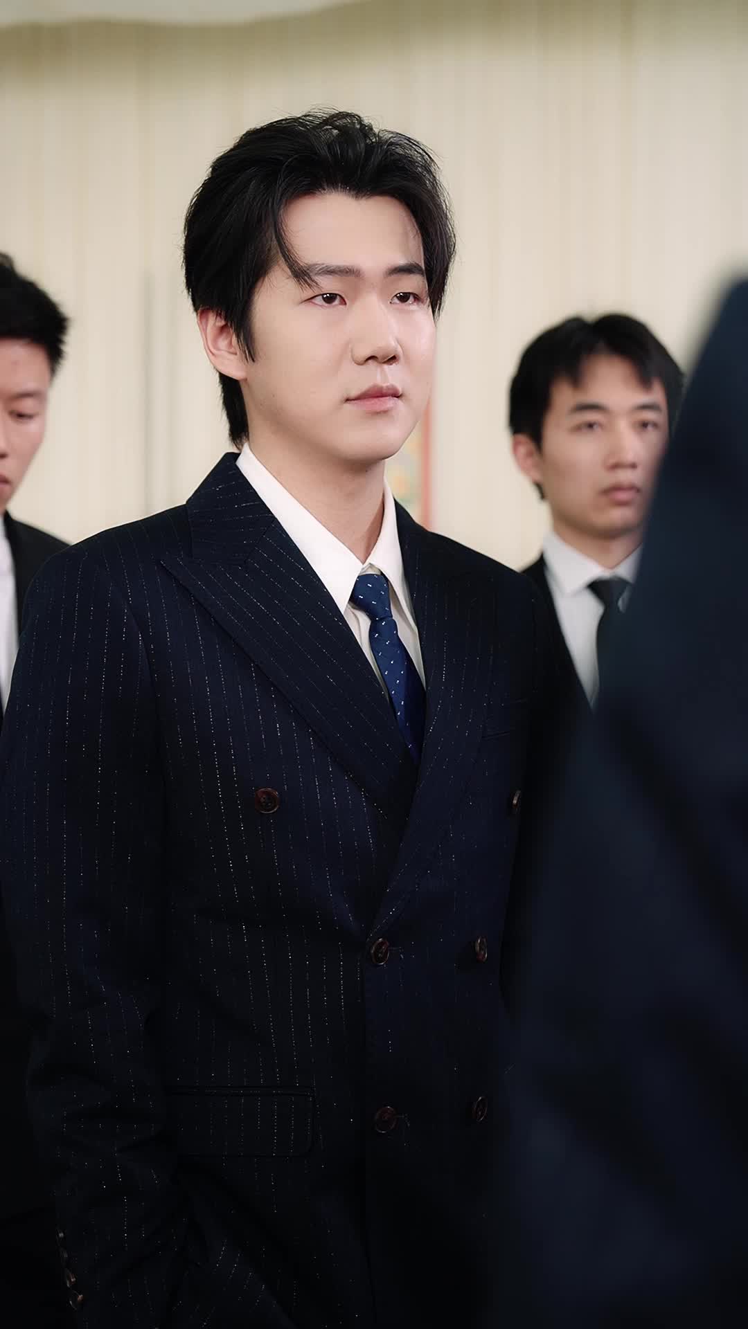 Tập 41 - Người Kế Thừa và Cuộc Hôn Nhân Giả